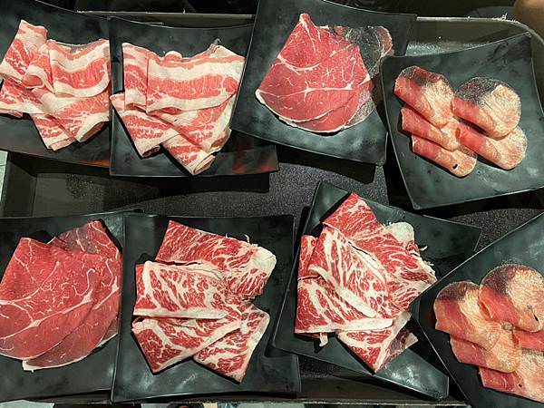 LINE_ALBUM_辛殿-松江店_211126_27.jpg