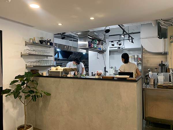 LINE_ALBUM_Gou_220629_6 LINE_ALBUM_Gou_220629_6