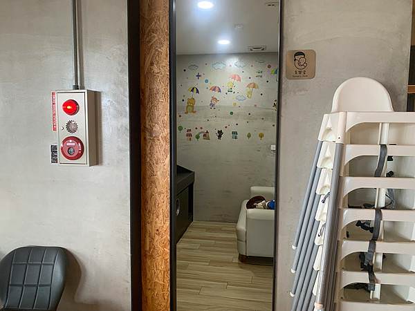 LINE_ALBUM_11181卡菲努努親子寵物餐廳(合作文2750元)要短影、有攝影_220804_106 LINE_ALBUM_11181卡菲努努親子寵物餐廳(合作文2750元)要短影、有攝影_220804_106