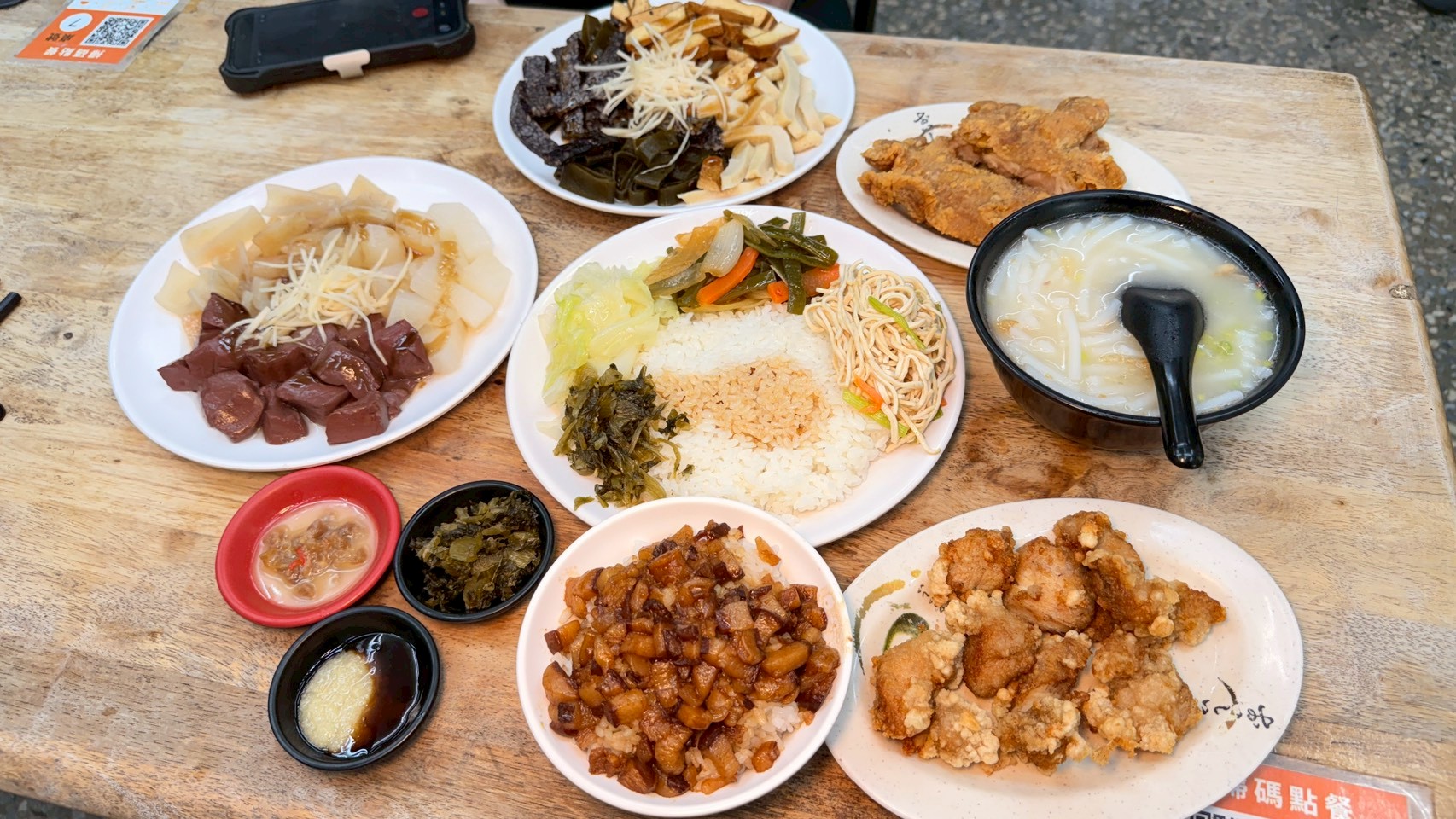 Line album 黃記米粉湯 251016 51